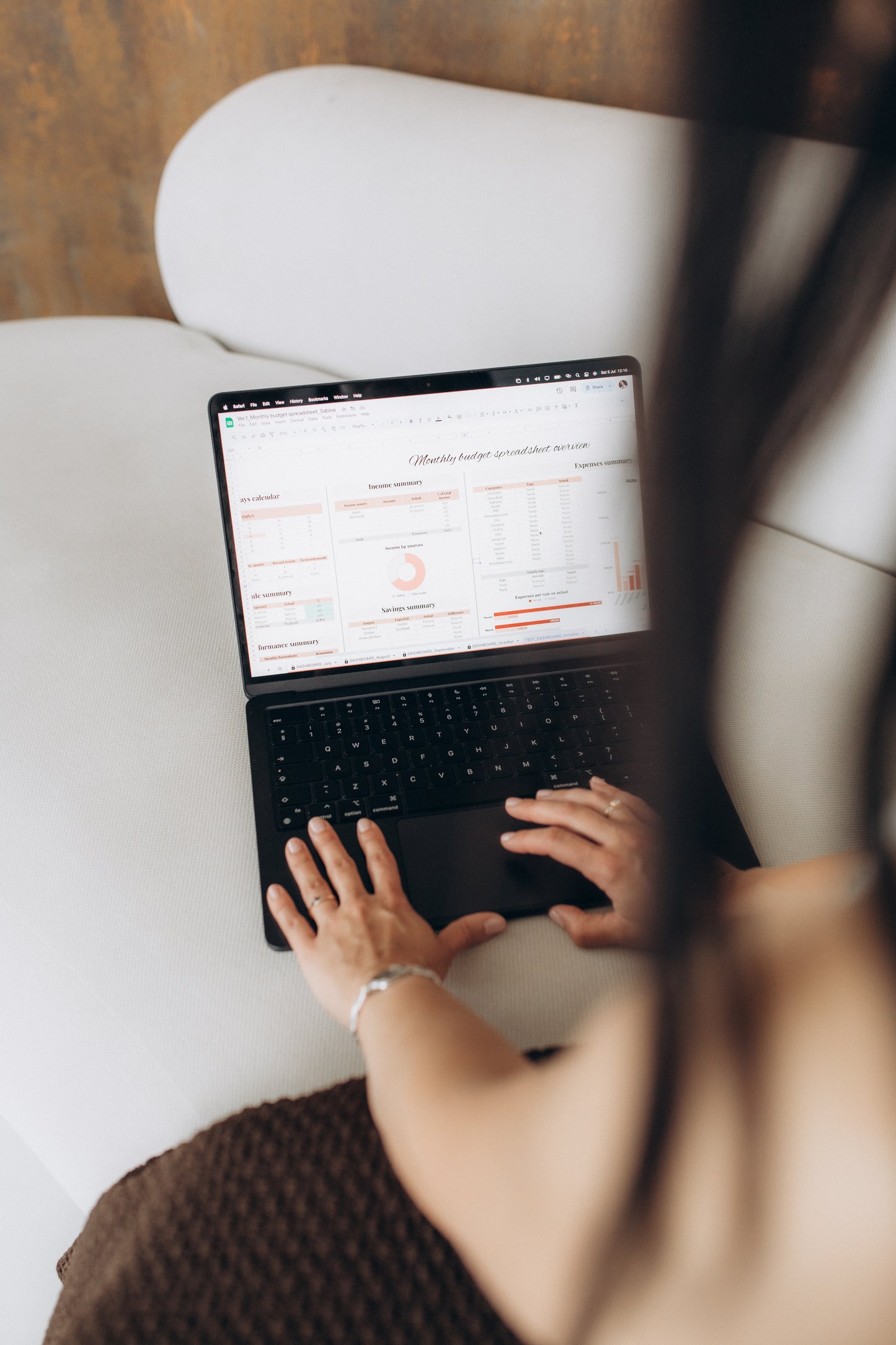 Simple Monthly Budget Template 2026